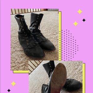 Justin lace up boots